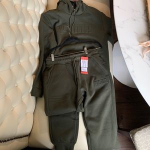 PUMA Olive Green Sweatsuit (Hoodie & Joggers)